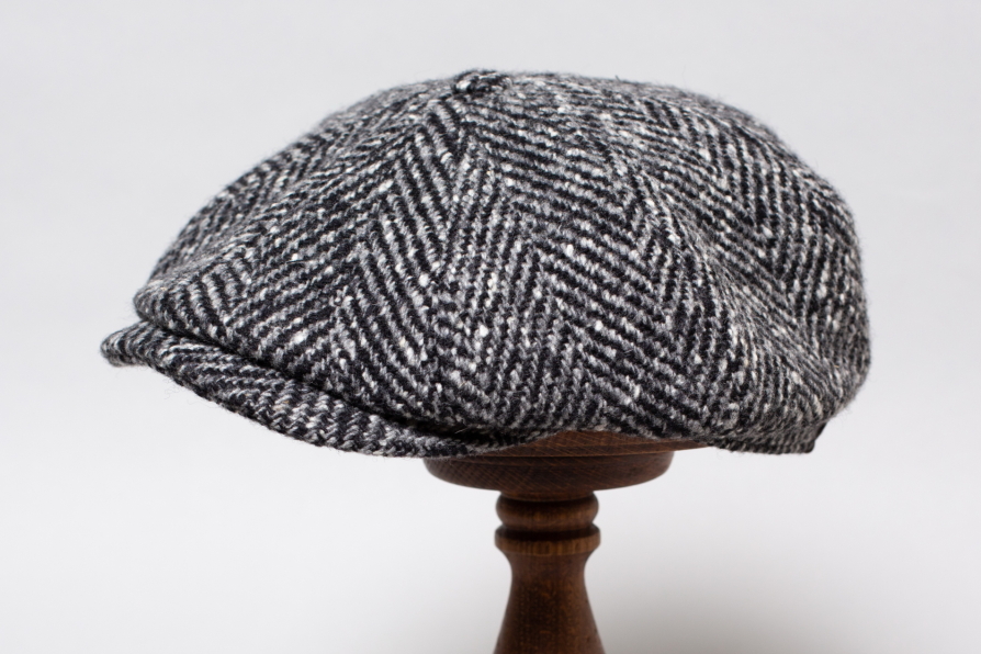 Eight-piece caps and clothing from Peaky Blinders
