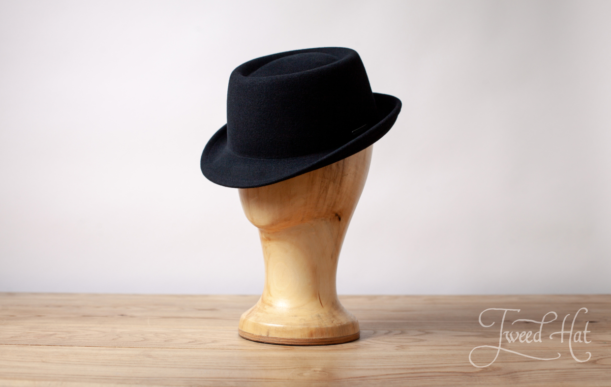 black felt stetson hat